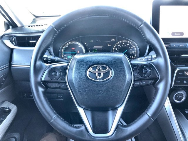 2023 Toyota Venza Base