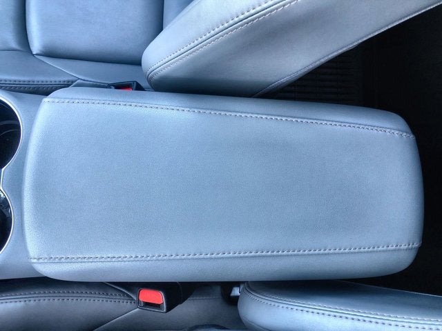 2023 Toyota Venza Base