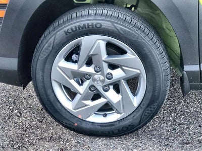 2025 Hyundai Kona SE