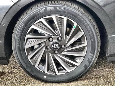 2025 Hyundai Sonata Hybrid Limited