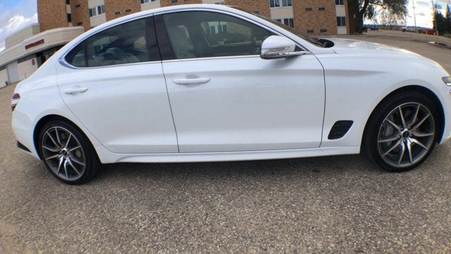 2024 Genesis G70 2.5T