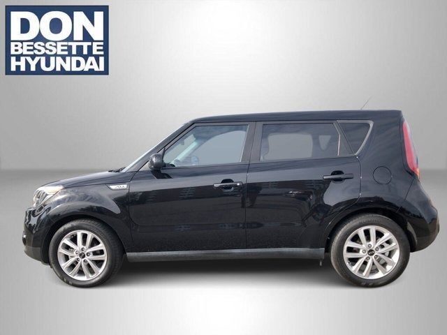 2017 Kia Soul +