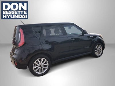 2017 Kia Soul +