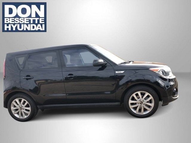 2017 Kia Soul +