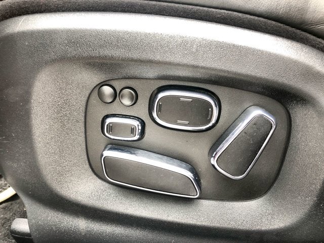 2015 Jaguar XJ XJL Portfolio