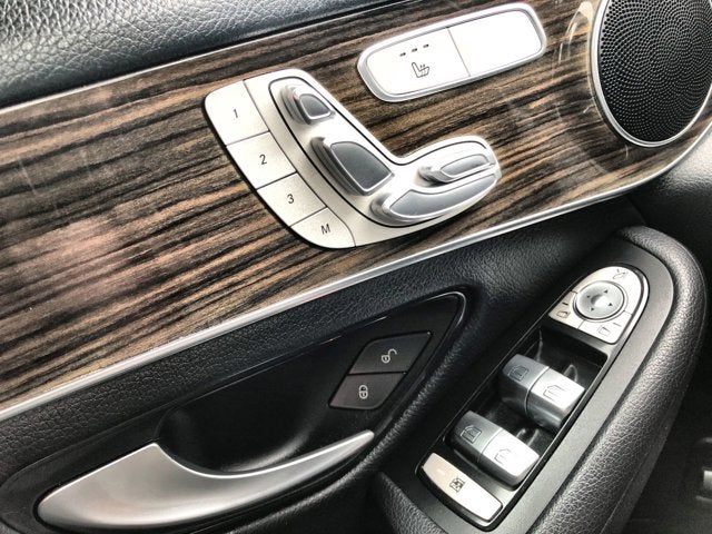 2020 Mercedes-Benz GLC GLC 300