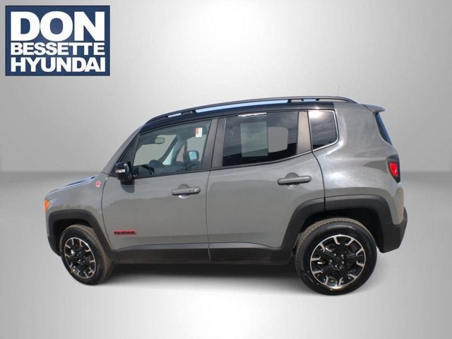 2023 Jeep Renegade Trailhawk